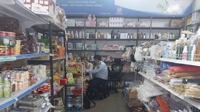 Liên tiếp phát hiện 3 vụ kinh doanh hàng nhập lậu ở Đà Nẵng