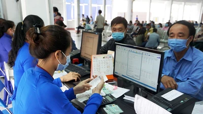 Mở bán vé tàu Tết 2026: 22.000 vé được bán trong 4 giờ đầu