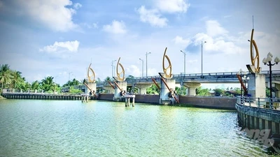 Vĩnh Long: Gói thầu Đê bao sông Tân Dinh vướng kiến nghị gì?