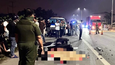 Lâm Đồng: Nam thanh niên tử vong sau va chạm với xe tải trên Quốc lộ 1