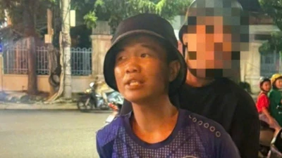 Mâu thuẫn 20 nghìn đồng, người đàn ông bị đâm tử vong ở công viên