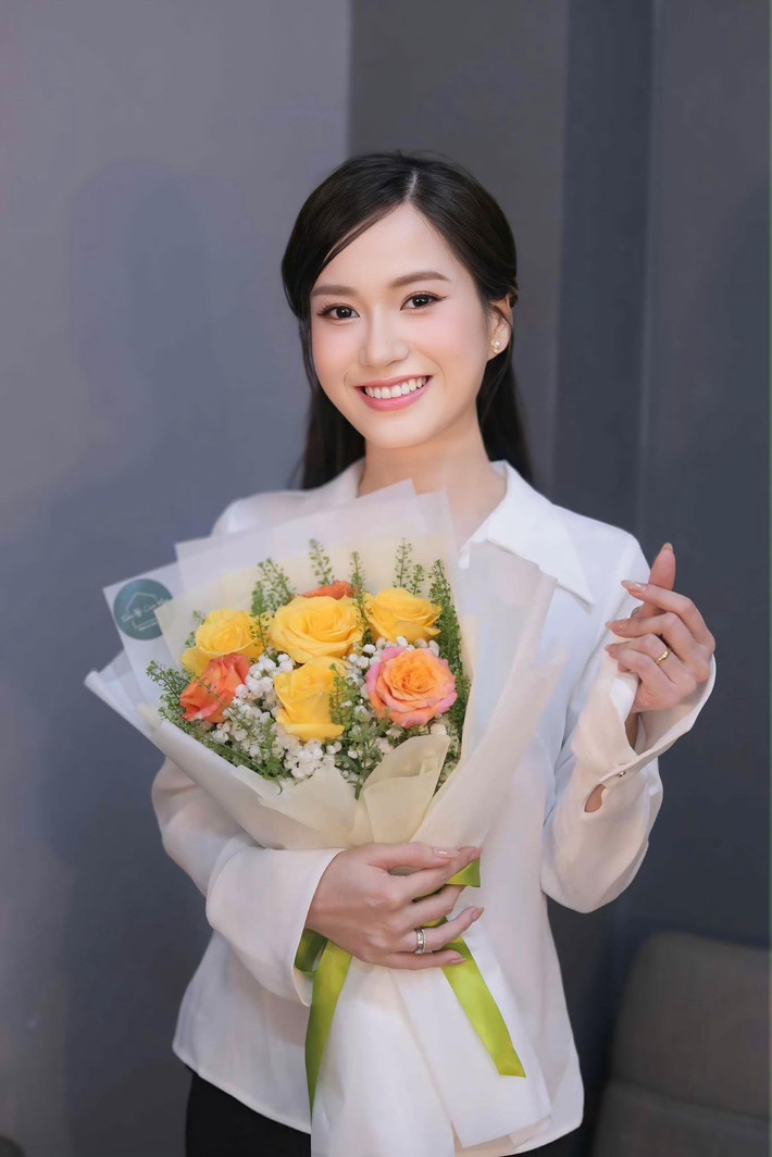 Đặc biệt, thần thái và làn da, gương mặt của cô thăng hạng đáng kể.