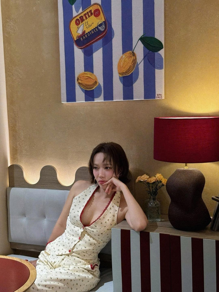 Từ sau khi kết hôn với Anh Tú Atus, Diệu Nhi không chỉ khiến khán giả ngưỡng mộ vì cuộc sống hôn nhân viên mãn, mà còn gây chú ý bởi nhan sắc ngày càng thăng hạng.