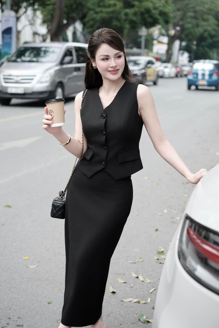 Lương Thu Trang hiện có cuộc sống ổn định và an nhiên ở tuổi 35. Ảnh: FB Lương Thu Trang
