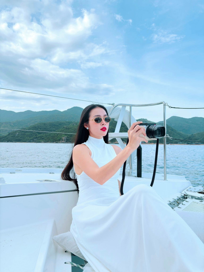 Ở tuổi 30, Diệp Bảo Ngọc ngày càng chứng minh nhan sắc thăng hạng. Ảnh: FB Diệp Bảo Ngọc