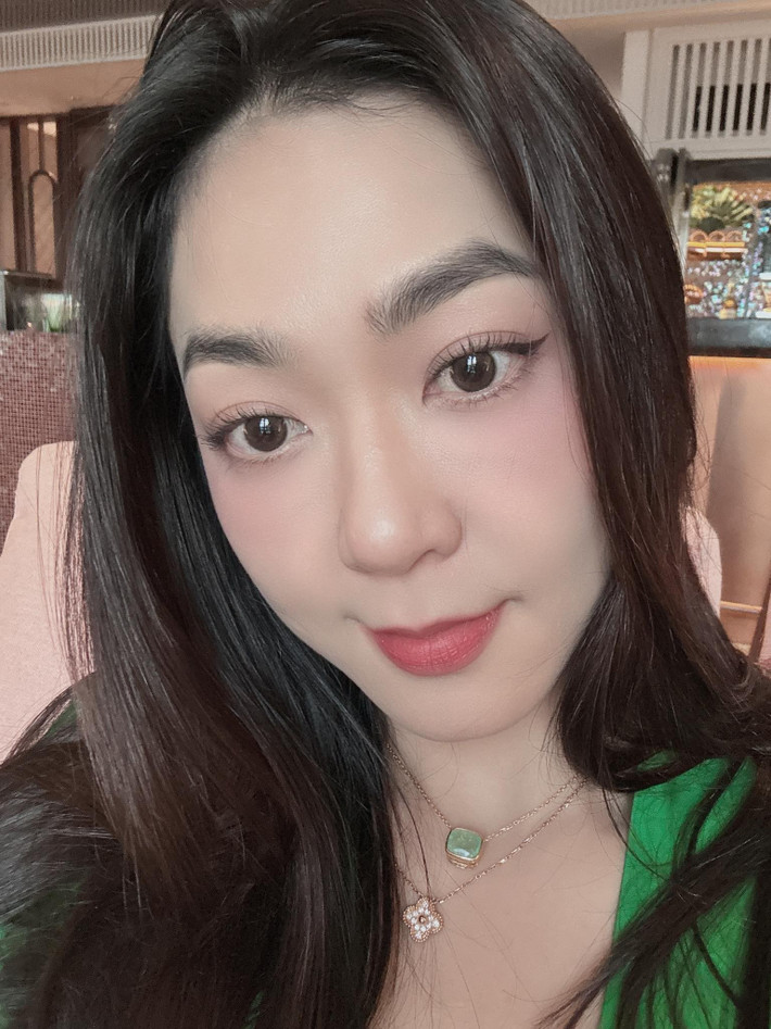 Ngoài tài năng ca hát, Hà Thanh Xuân còn được nhiều người yêu thích nhờ ngoại hình xinh đẹp.
