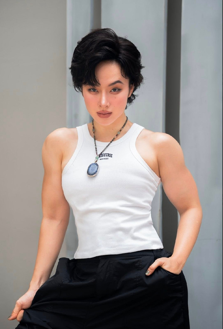 Thời gian gần đây, Angela Phương Trinh không ngừng gây sốc bởi những thay đổi một cách chóng mặt về ngoại hình. Ảnh: FB Angela Phương Trinh