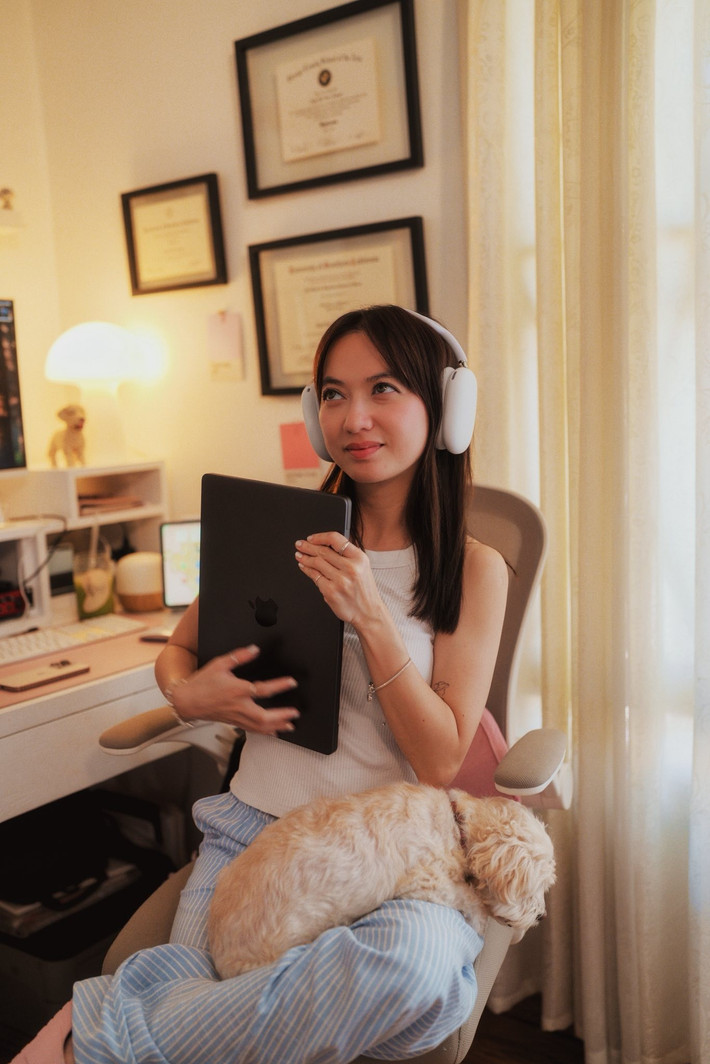 Xuân Nghi về Mỹ sum họp gia đình, sạc năng lượng để chuẩn bị cho các kế hoạch đang ấp ủ. Ảnh: FB Xuân Nghi