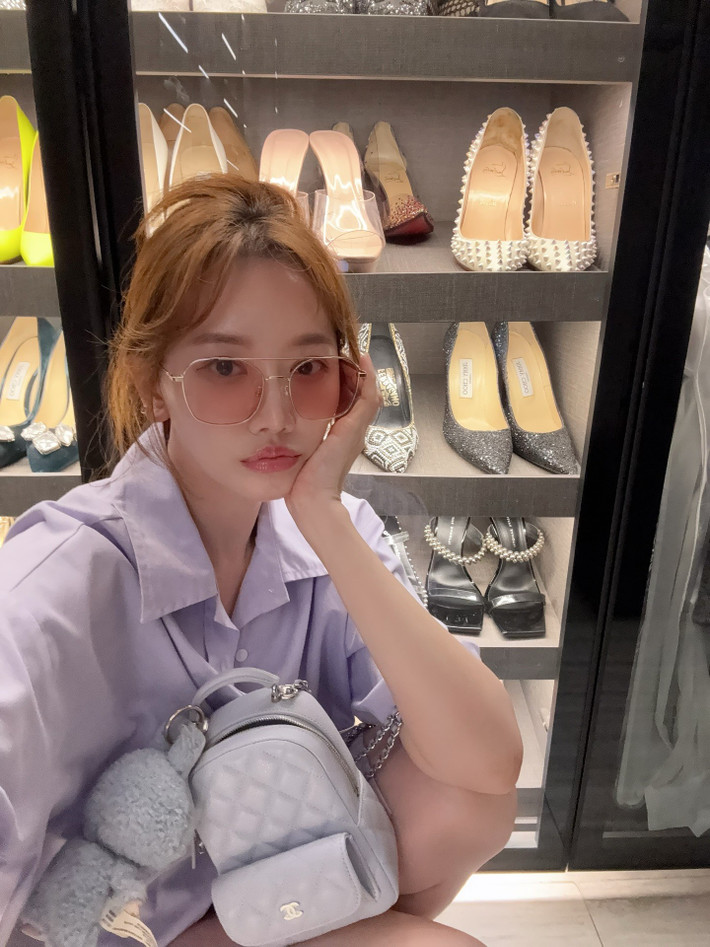 Nhiều cư dân mạng nhận xét, nhìn Hari Won hiện tại chẳng ai nghĩ cô đã bước sang tuổi 40. Ảnh: FB Hariwon