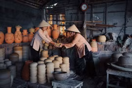 Điểm gì khiến làng gốm Thanh Hà trở thành điểm du lịch cộng đồng tốt nhất?