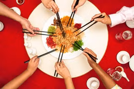 Trải nghiệm trọn vị Tết với những món ăn may mắn