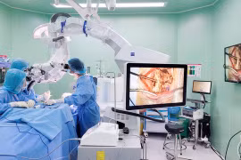 Cứu sống ngoạn mục cụ bà 86 tuổi bị túi phình động mạch não lớn