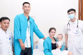 Gắp thành công kim băng sắc nhọn trong thực quản bệnh nhi người Kazakhstan