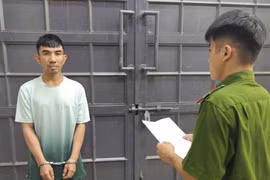 Khởi tố đối tượng mượn xe máy mang đi cầm cố lấy tiền tiêu xài