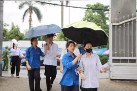 Hơn 18.500 thí sinh Hà Tĩnh bước vào môn thi tốt nghiệp THPT đầu tiên