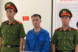 Lừa đảo làm sổ đỏ, người đàn ông lĩnh 14 năm tù