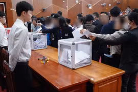 Thạch Thất đấu giá thành công 34 lô đất, thu về trên 221 tỷ