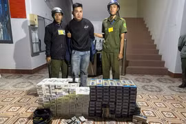 Bắt quả tang vụ vận chuyển hàng nghìn bao thuốc lá lậu
