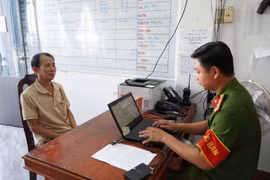 Đối tượng giết 'nhân tình' của vợ ở Đồng Tháp ra đầu thú
