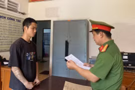 Khởi tố thanh niên làm 'chuyện người lớn' với bạn gái nhí