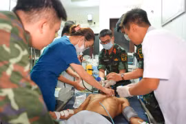 Cứu ngư dân gặp nạn khi đang hành nghề trên biển