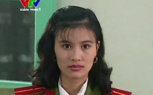 Mỹ nhân "vũ trụ" VFC một mình nuôi con sau 2 cuộc hôn nhân