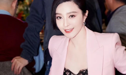 Phạm Băng Băng công khai xuất hiện sau scandal trốn thuế