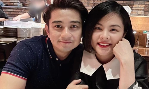 Vân Trang và chồng Việt kiều kỷ niệm 6 năm cưới