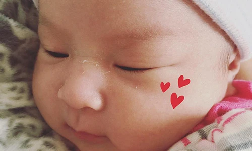 Ngắm con gái cực đáng yêu của Lam Trường - Yến Phương