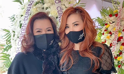 Vợ cố nghệ sĩ Chí Tài viếng nhạc sĩ Lam Phương