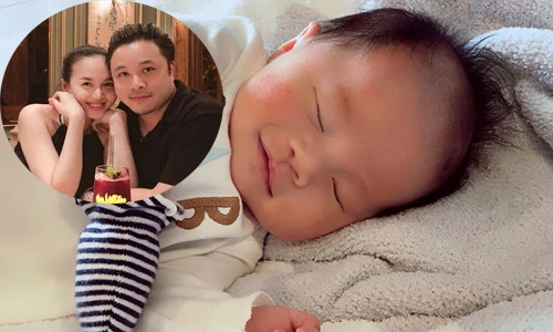 Ngắm vẻ đáng yêu vô đối của con trai Đinh Ngọc Diệp - Victor Vũ 