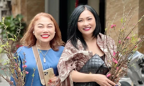 Phương Thanh - Siu Black đi chợ Tết, thân như chưa từng rạn nứt