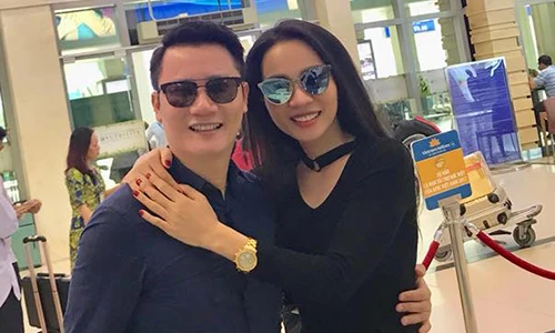 Hot Face sao Việt: Hoàng Bách hủy show sang TQ cổ vũ U23 Việt Nam