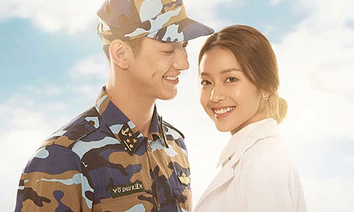 Sự nghiệp diễn xuất mờ nhạt của Khả Ngân trước “Hậu duệ mặt trời”