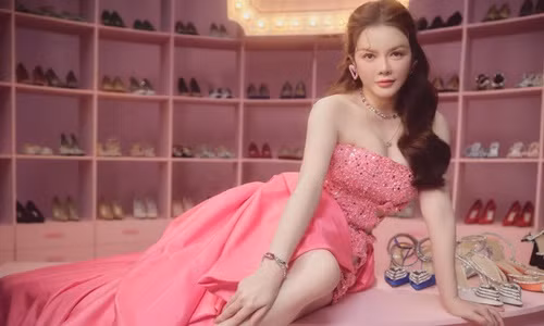 Lý Nhã Kỳ độc thân ở tuổi 42, sở hữu tài sản “khủng”