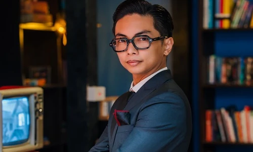 Phan Hiển tham gia SEA Games 31: Sự nghiệp - tình duyên viên mãn thế nào?