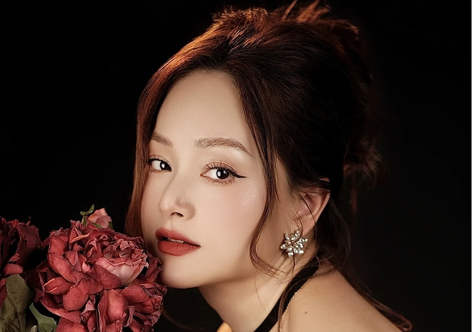 Lan Phương khoe vẻ gợi cảm sau khi giảm 8kg