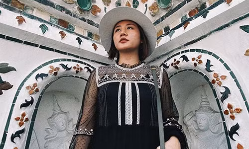 Văn Mai Hương khoe ảnh đi du lịch sau sự cố lộ clip nhạy cảm