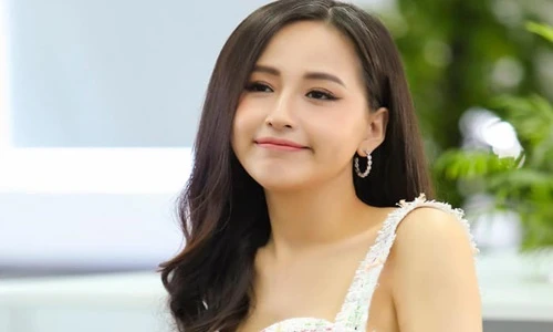 Mai Phương Thúy ở tuổi 34: Sức khỏe sa sút, tin đồn bủa vây