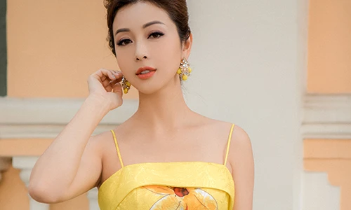 “Gái 3 con” Jennifer Phạm: Sự nghiệp tình duyên đều viên mãn