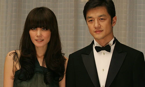 5 năm sau ly hôn Vương Phi, Lý Á Bằng giờ ra sao?