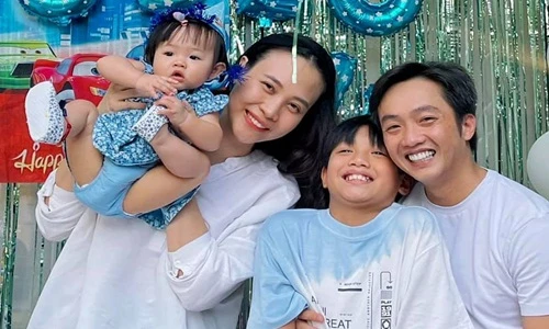 Sau vợ cũ, Cường Đô la mở tiệc sinh nhật cho con trai đầu lòng