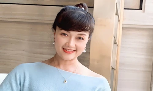 Đời thực của nữ nghệ sĩ hài nổi tiếng đất Bắc Vân Dung