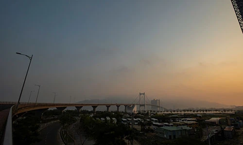 Đà Nẵng đẹp trong làn sương mờ ngày mùng 3 Tết Kỷ Hợi