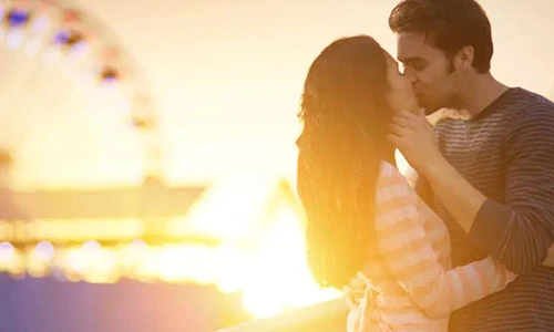 Bói tình yêu 12 cung hoàng đạo năm 2019: Lãng mạn hay đau khổ? 