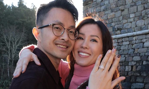 Soi tình duyên của Hoa hậu Thu Hoài vừa được tình trẻ cầu hôn