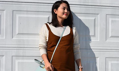 Diễn viên Ngọc Lan lần đầu khoe bụng bầu lùm lùm