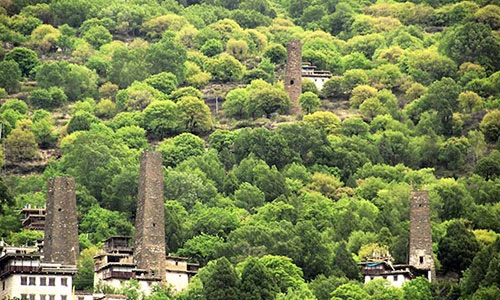 Những thị trấn nhỏ khiến bạn ngỡ lạc vào phim cổ trang 