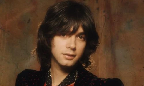 Sự nghiệp lừng lẫy của “huyền thoại nhạc rock” qua đời vì COVID-19