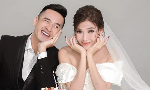 Lương Thế Thành “xin” Thúy Diễm điều này khi mừng 7 năm ngày cưới 